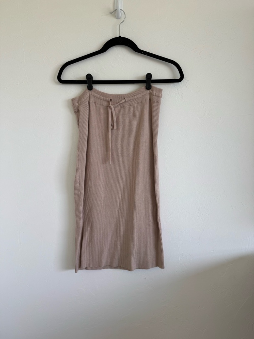 Ribbed Taupe Drawstring Midi Skirt